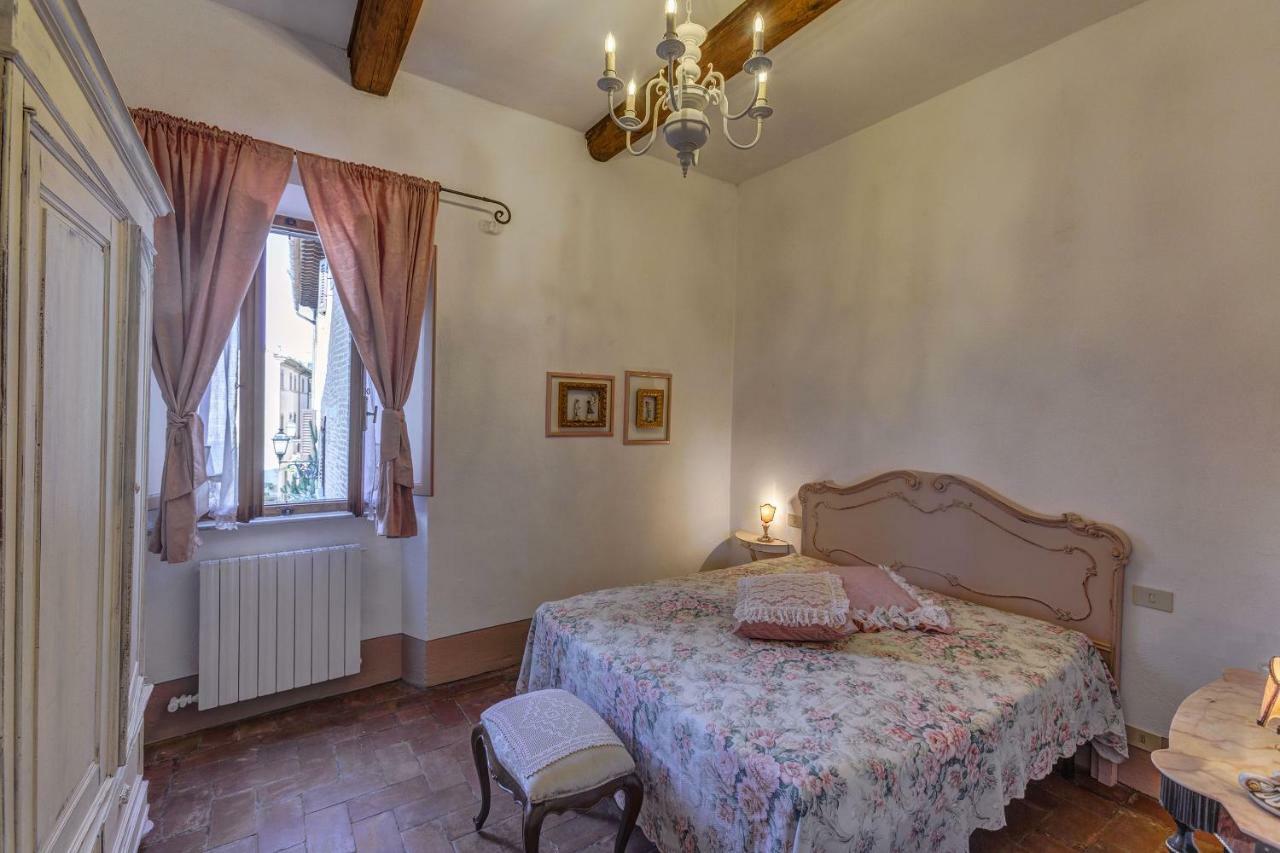 Апартаменти Casa Il Castello Ґамбассі-Терме Екстер'єр фото