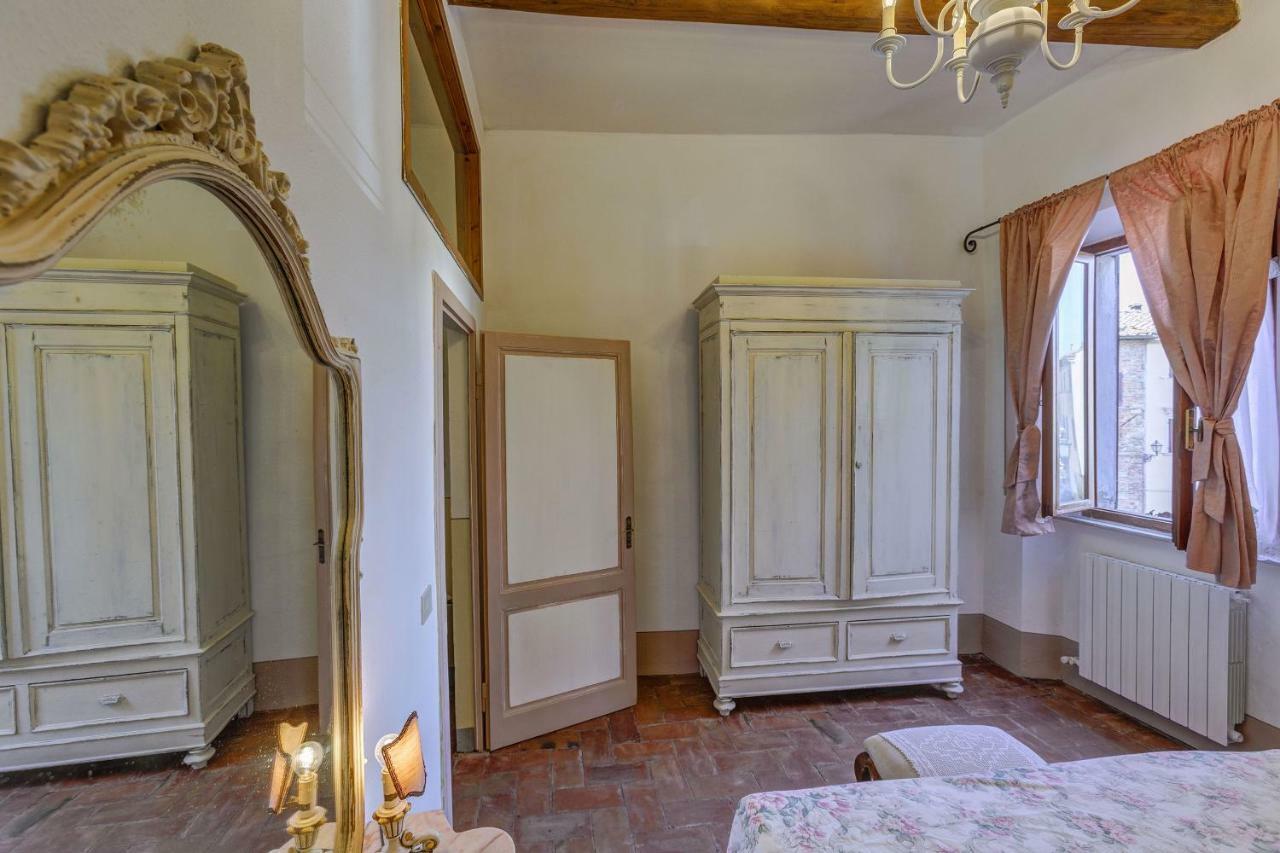 Апартаменти Casa Il Castello Ґамбассі-Терме Екстер'єр фото